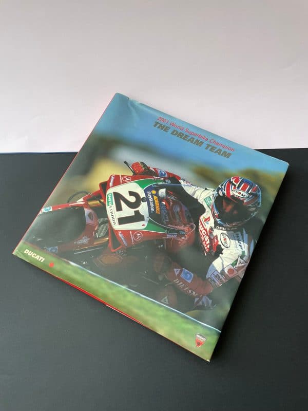 libro Ducati Superbike 2001