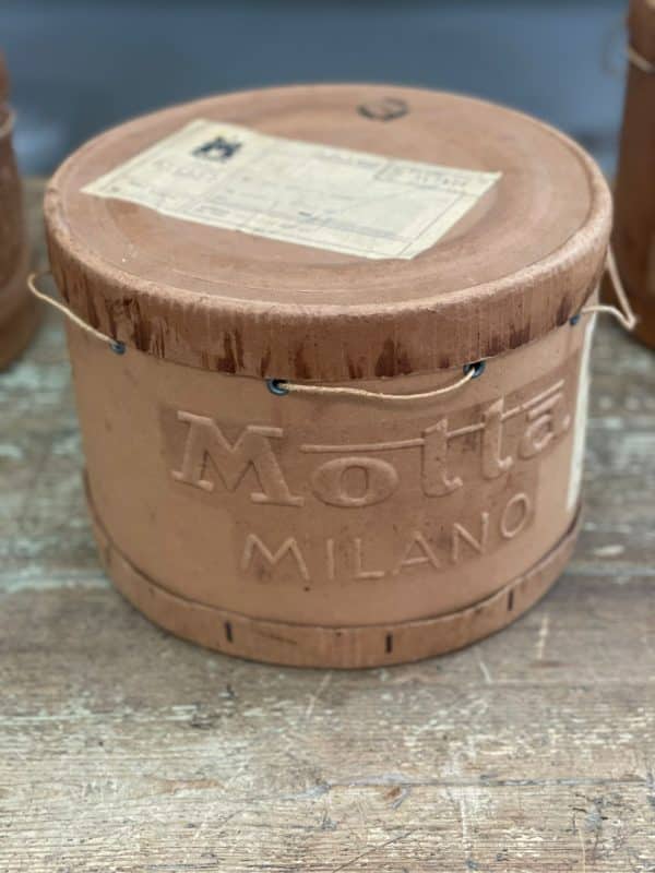scatola pubblicitaria vintage