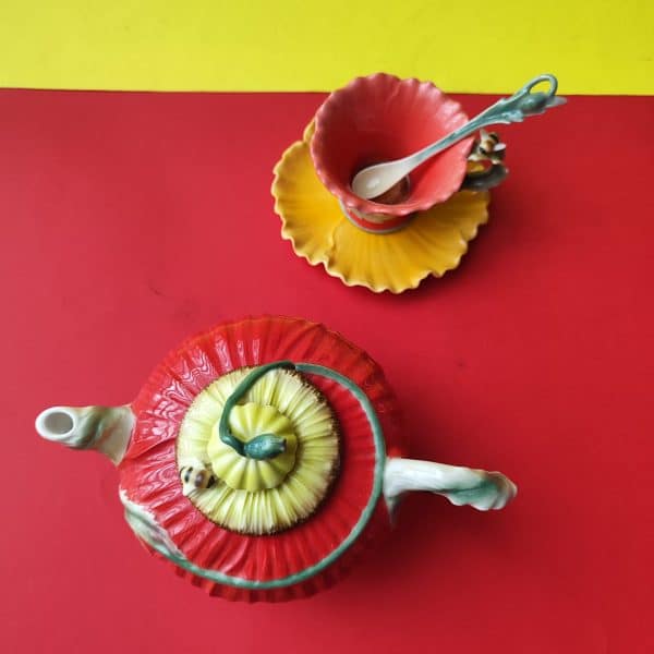 set teiera e tazzina linea Poppy