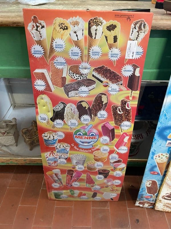 tabella pubblicitaria gelati