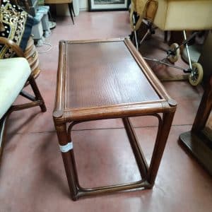tavolino da salotto in rattan