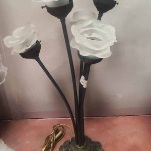 lampada da appoggio a forma di fiore